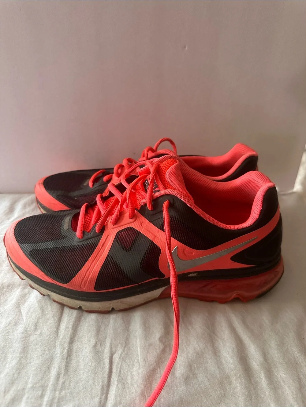 Nike Women’s Athletic Shoes - Black & Red-Orange